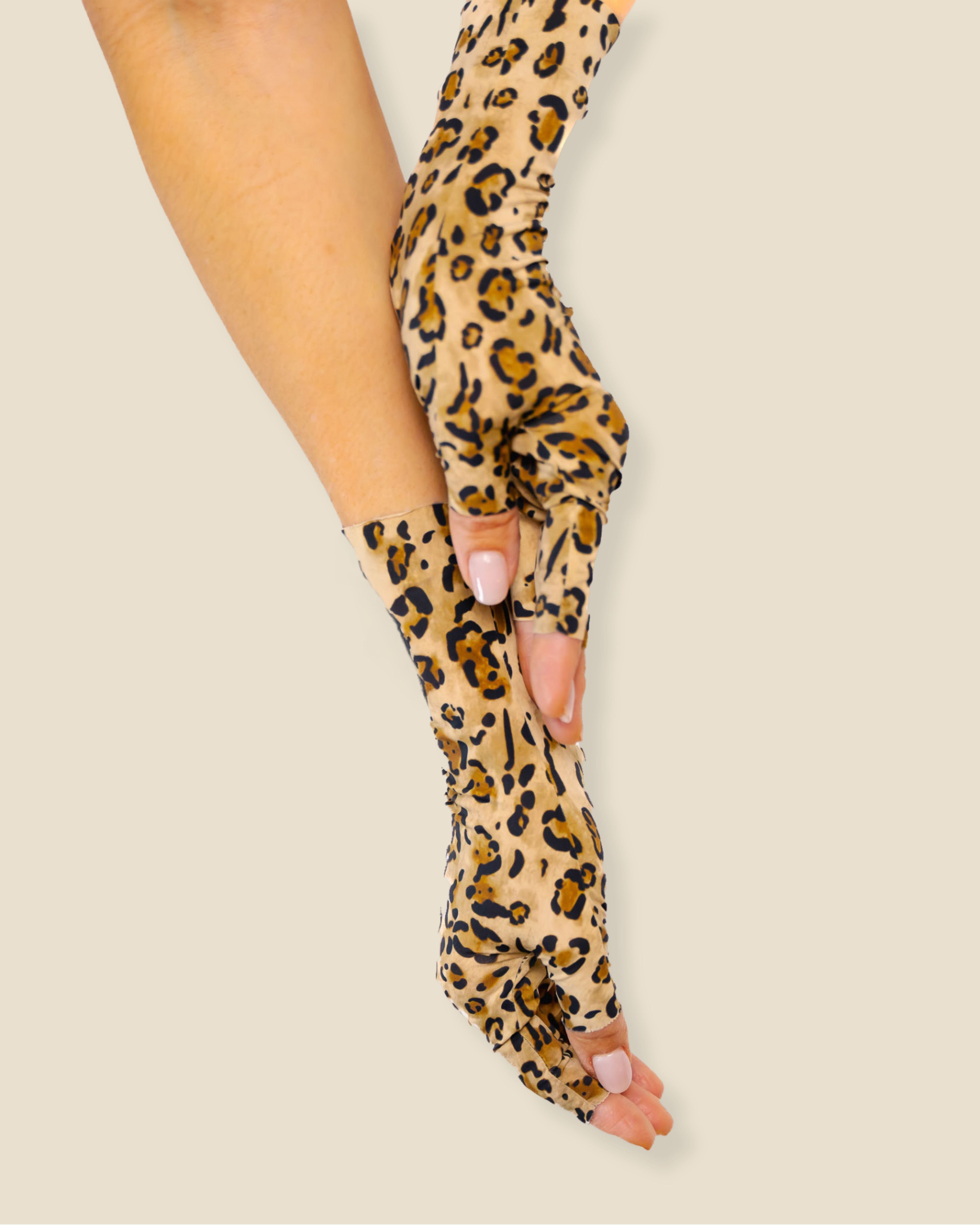 jaguar handschuhe Jaguar – Nancy Hassett