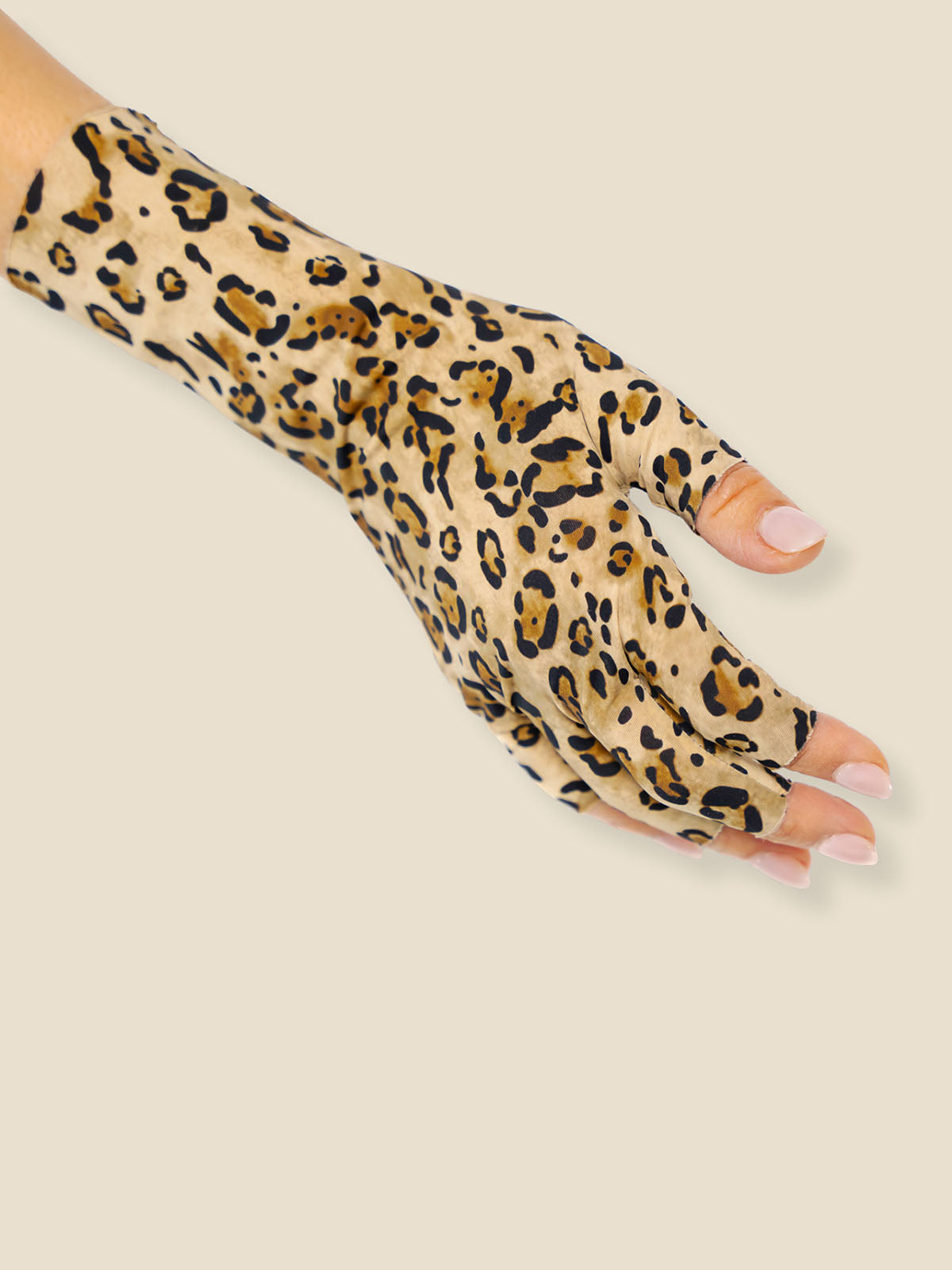 jaguar handschuhe Jaguar – Nancy Hassett